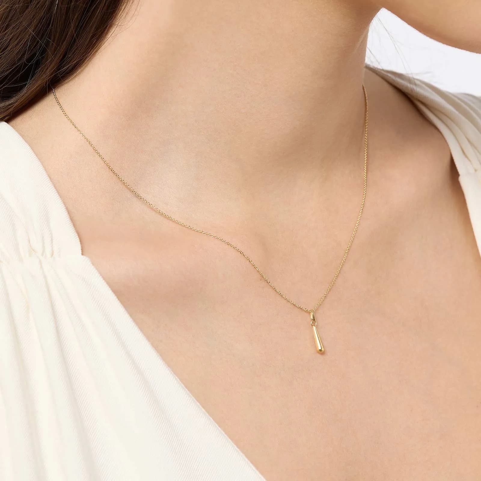 Halsband i 18k guld med dropphänge 2