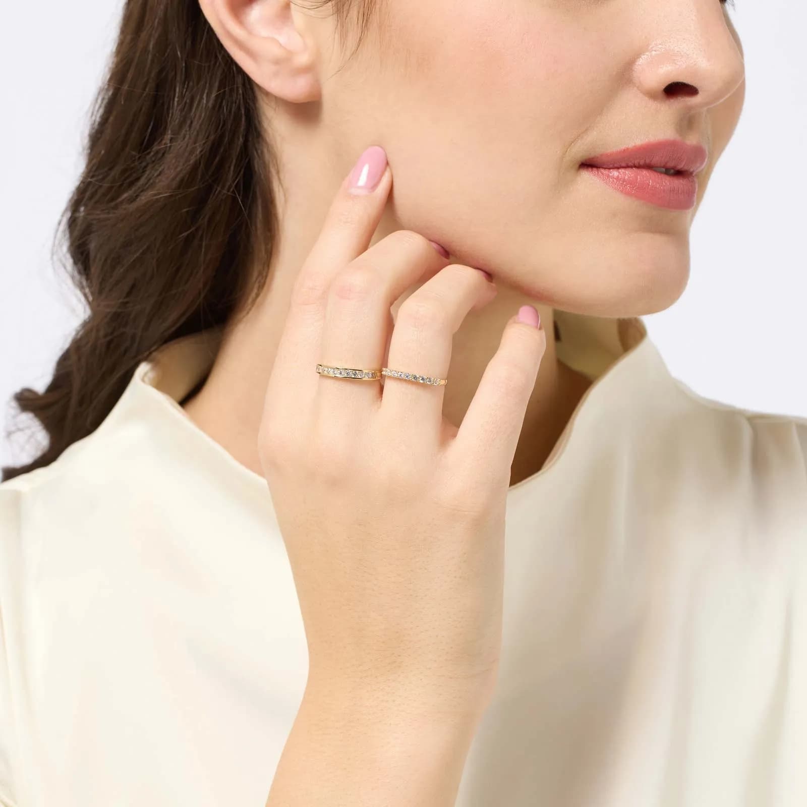 Ring 18k guld - fem Kubisk Zirkonia 6