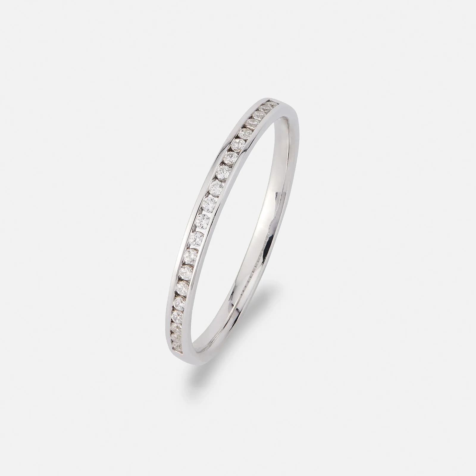 Alliansring 18k vitguld med 0,15 ct labbodlade diamanter
