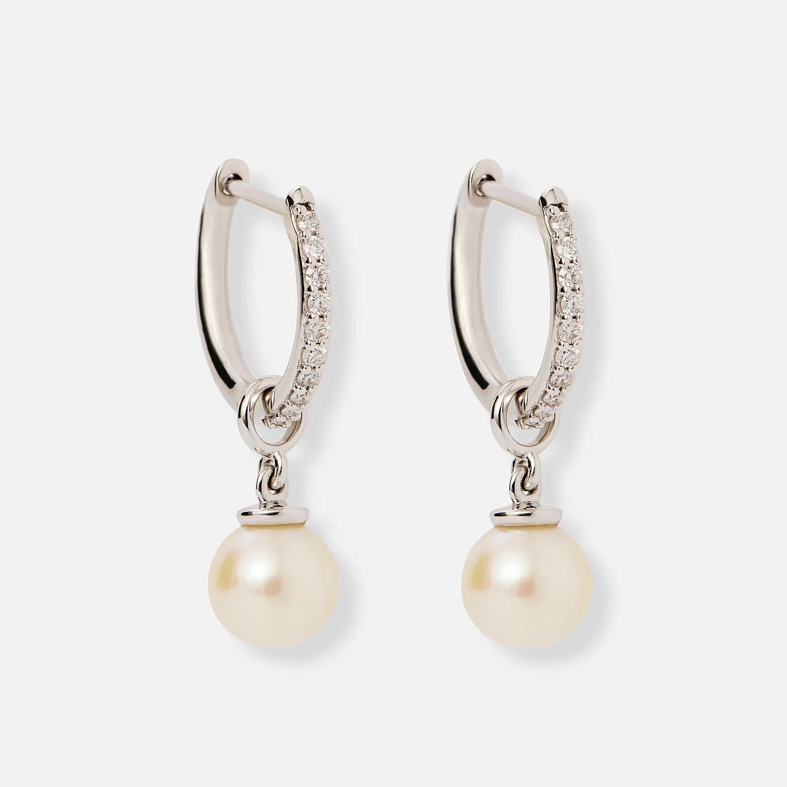 Je t´aime örhängen 18K vitguld - Coraline Lumière Akoya