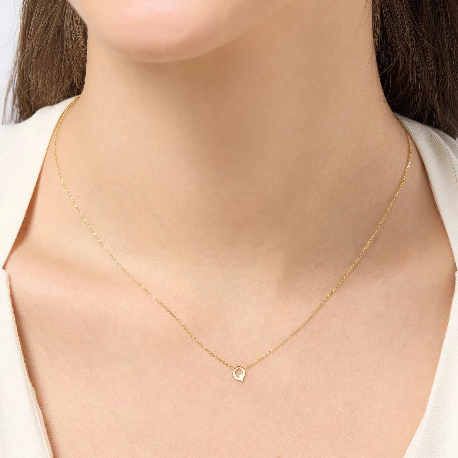 Halsband 9k guld - bokstav Q, 43cm 2