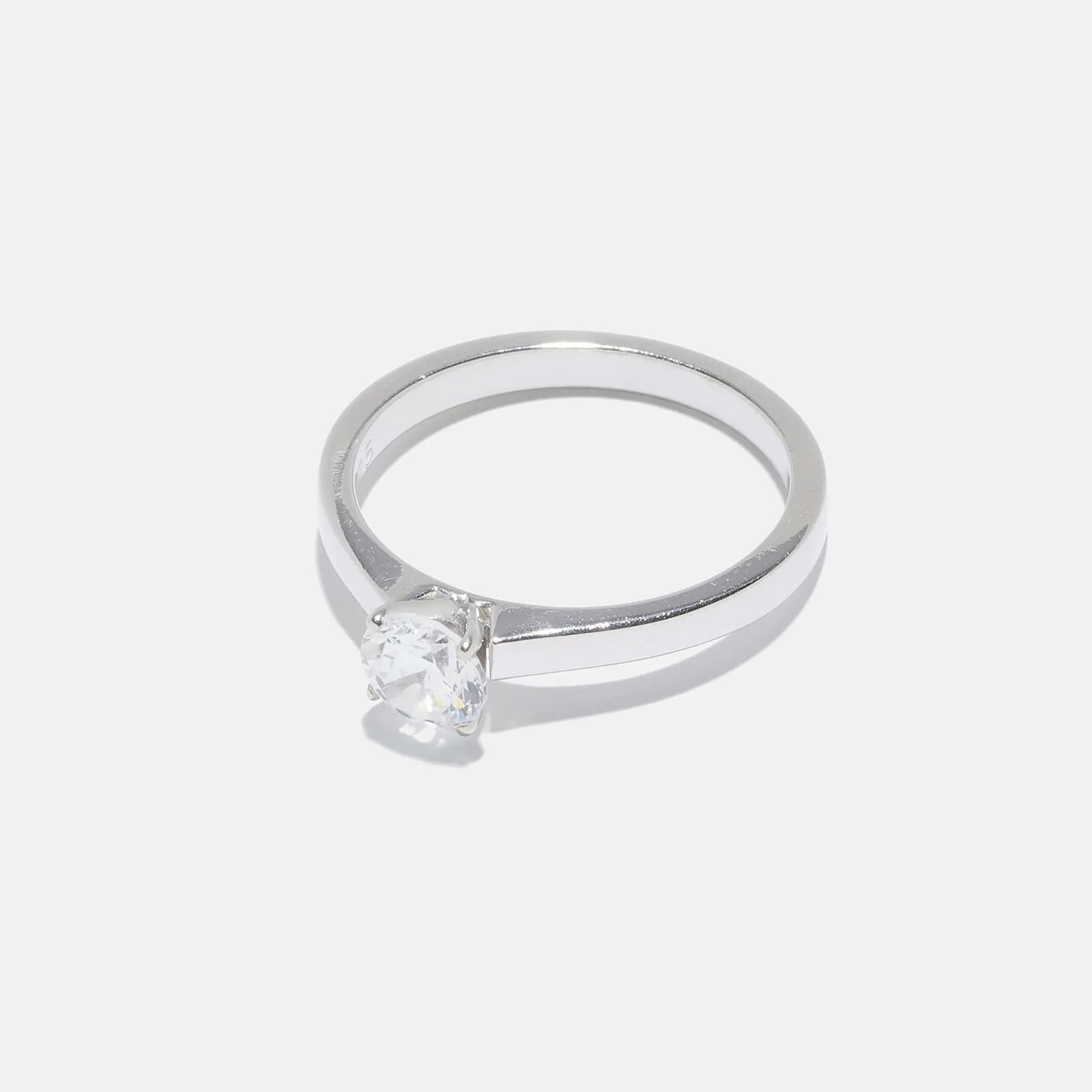 Ring Katarina - 18k vitguld, labbodlad diamant 0,65 carat 3