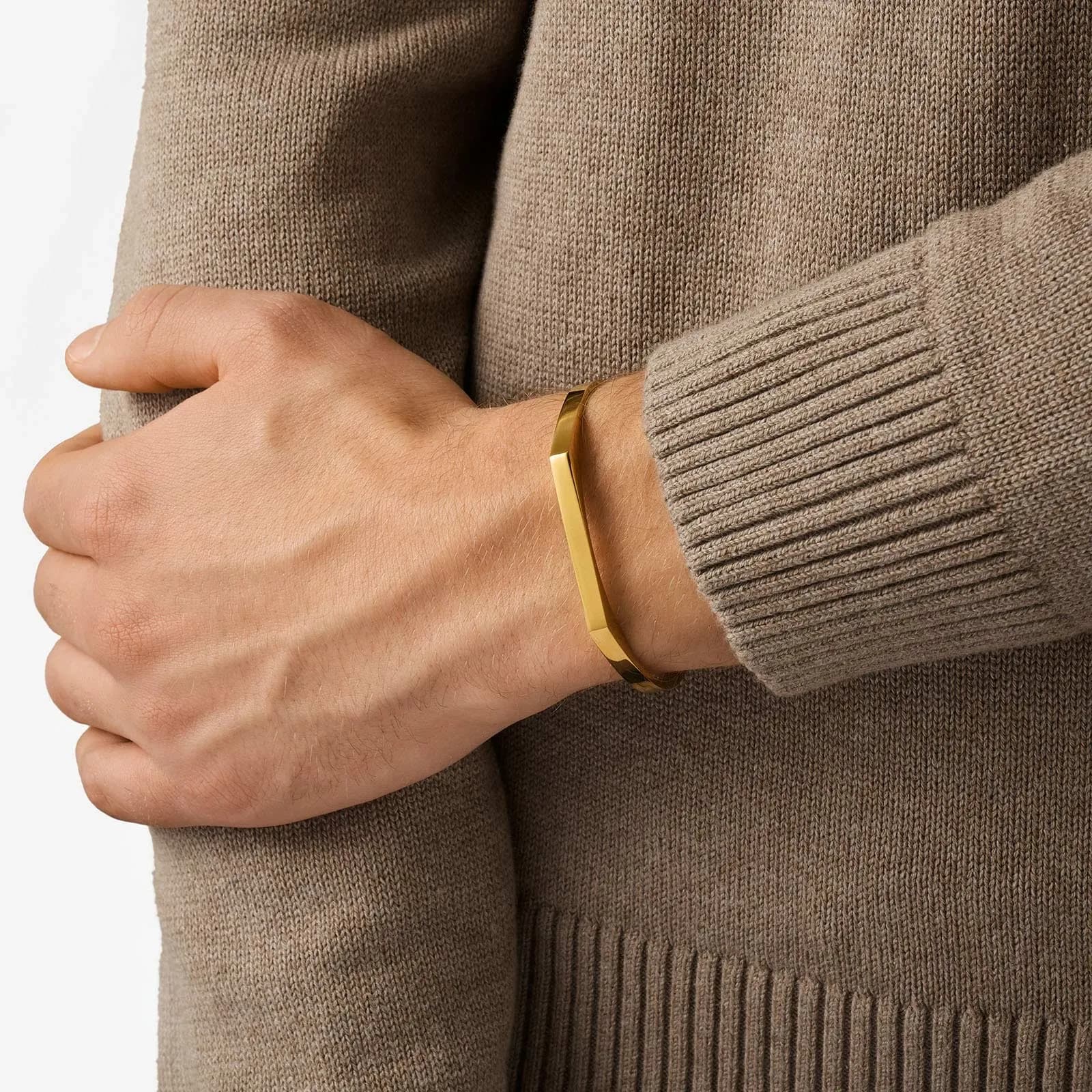Guldpläterat stålarmband herr - Bangle med bricka 2