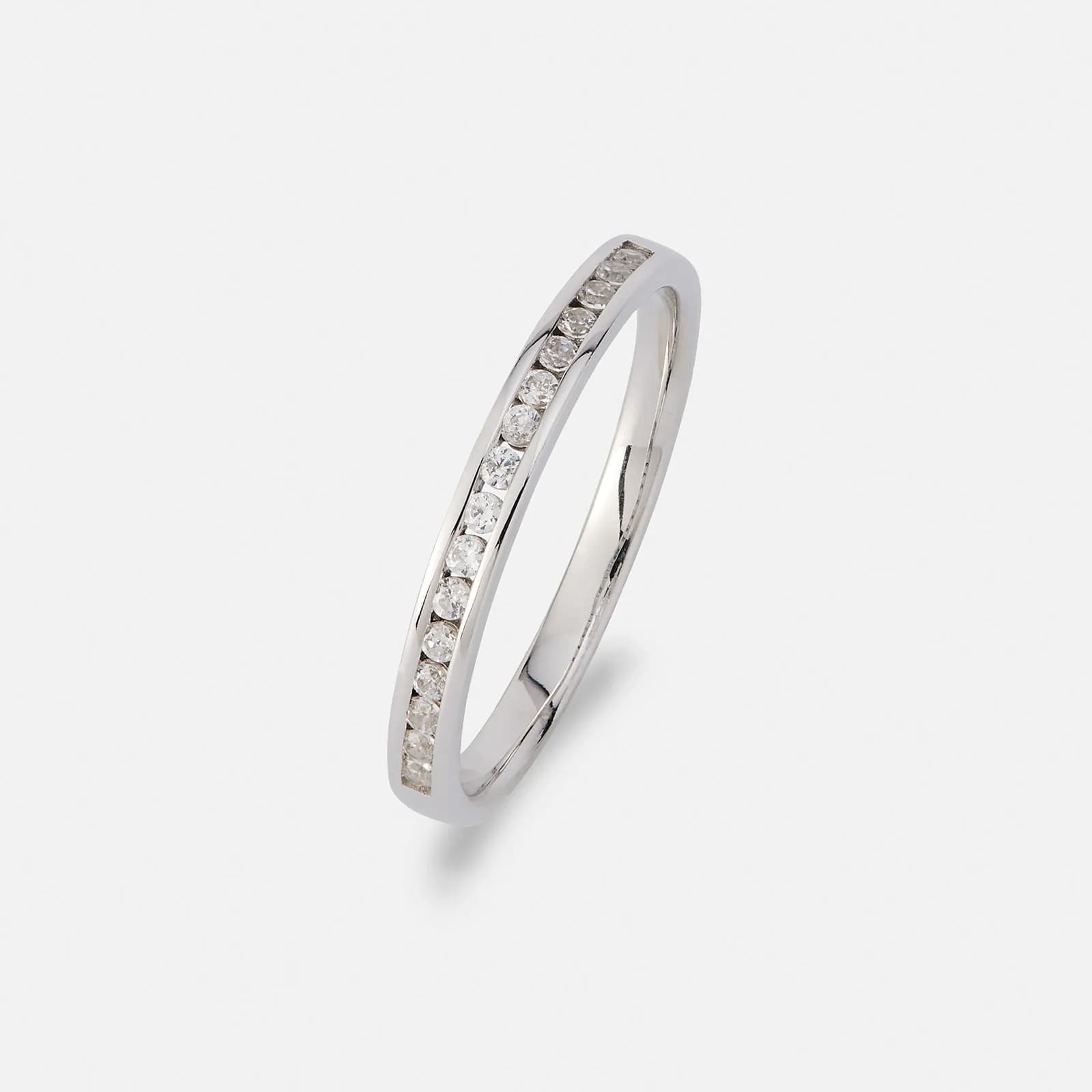 Alliansring 18k vitguld med 0,2 ct labbodlade diamanter