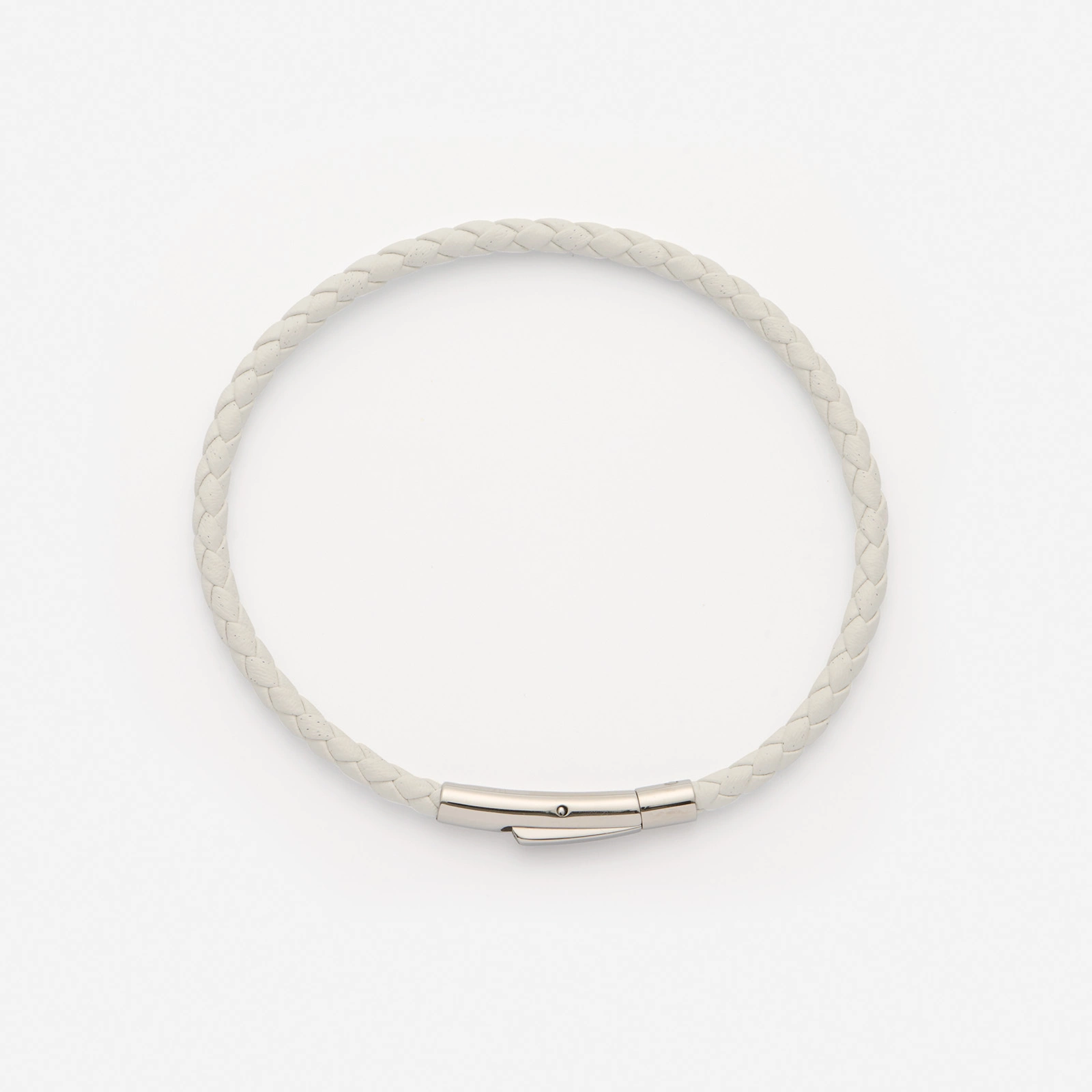 Vitt läderarmband med stålspänne, 21cm