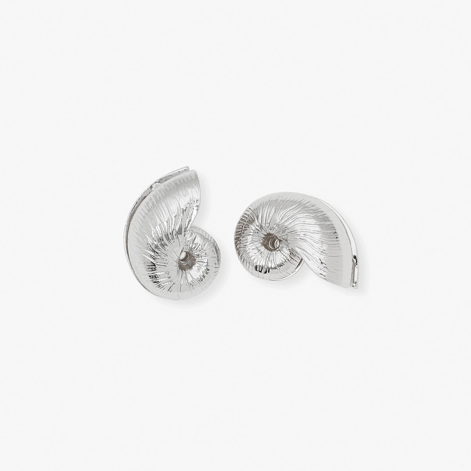 Silverf&auml;rgade &ouml;rh&auml;ngen i sn&auml;ckform - 30 mm