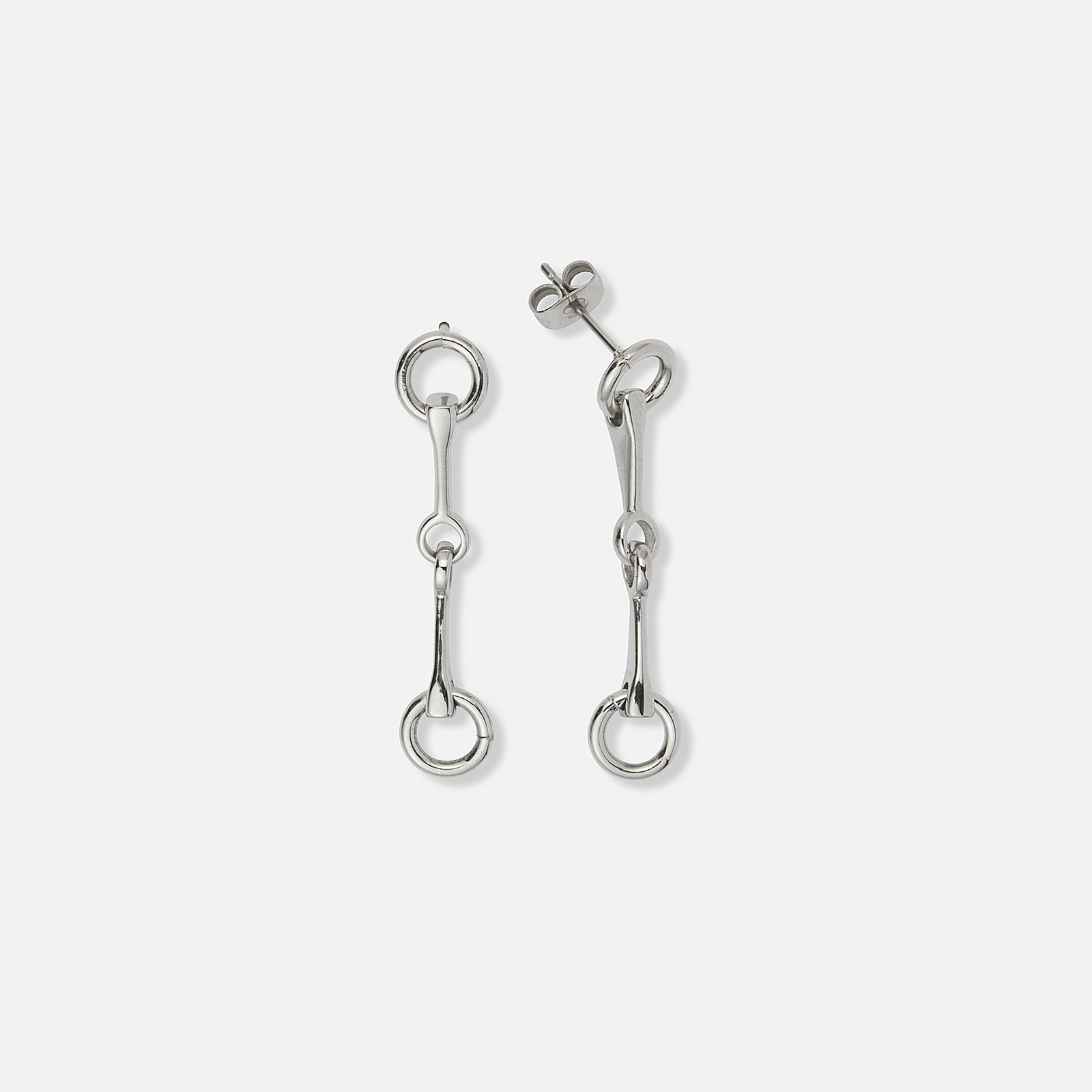 Stålörhängen med tränsbett 37 mm