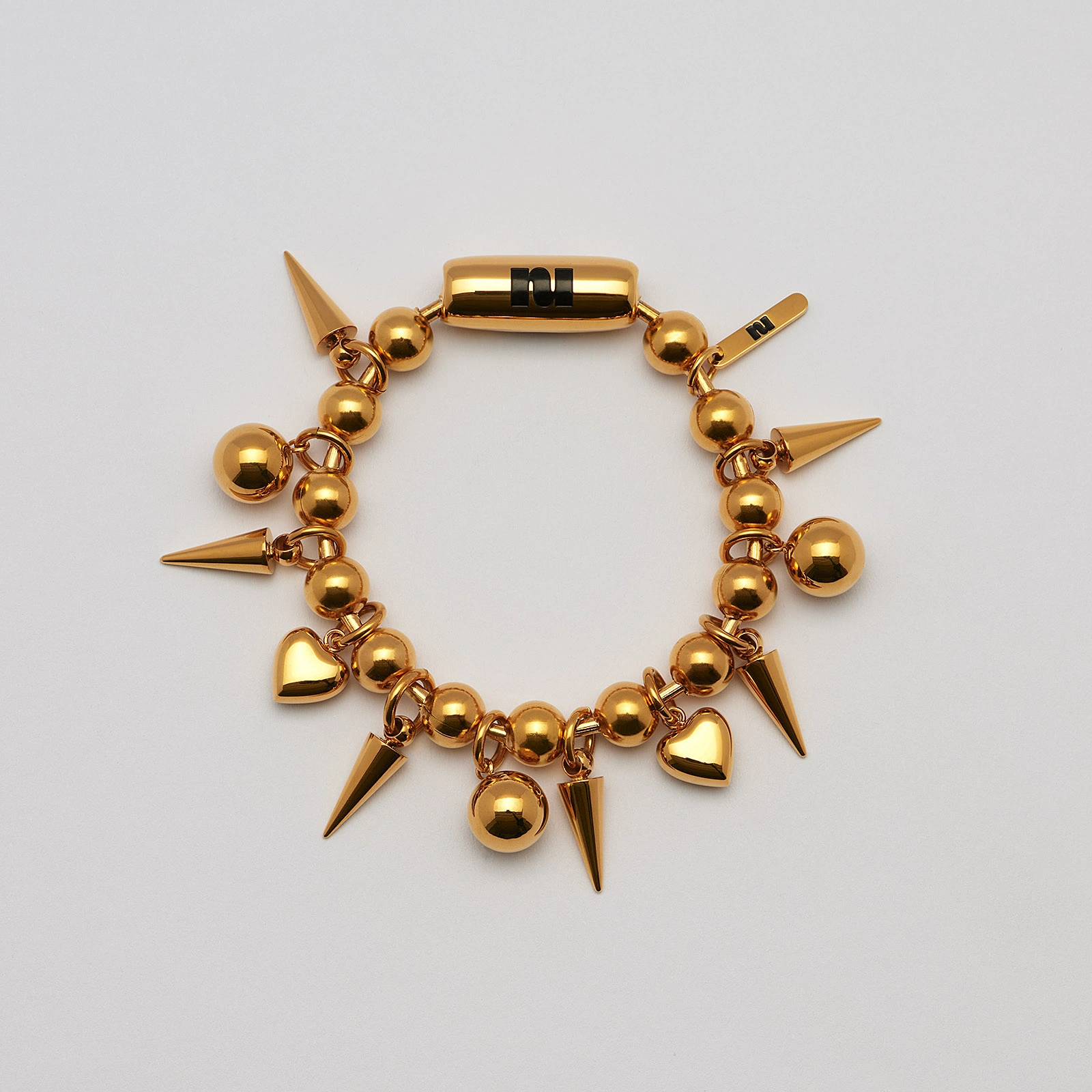 Armband guldpläterat stål, kulor, hjärtan, spikes - 18,5 cm
