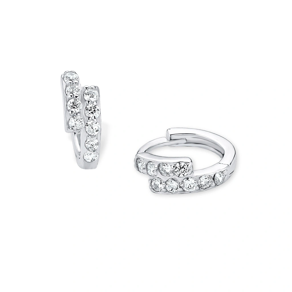 Silverörhängen, creoler omlott med vita stenar - 11 mm