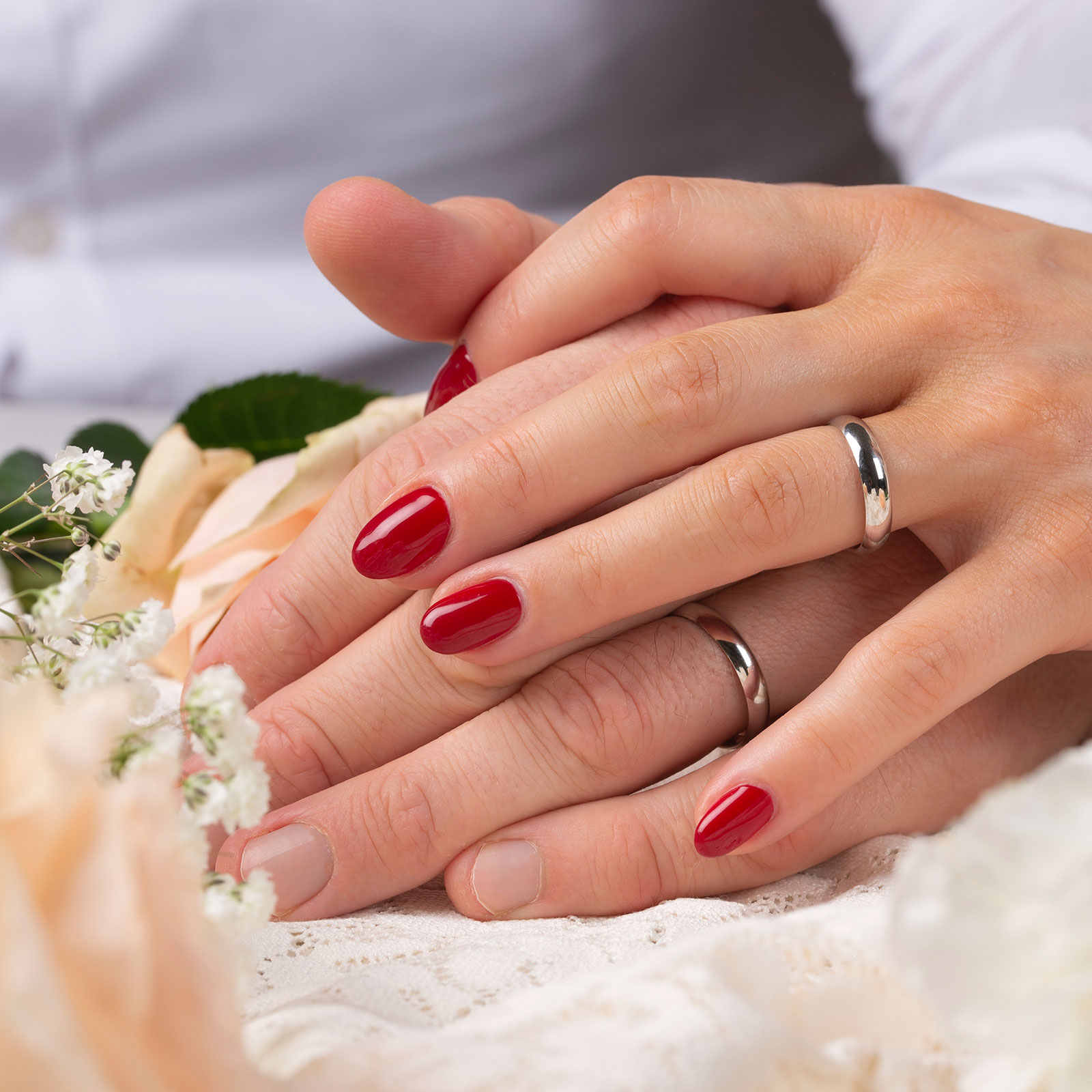 Förlovningsring 18k vitguld - Kupad 4 mm / 1,4 mm