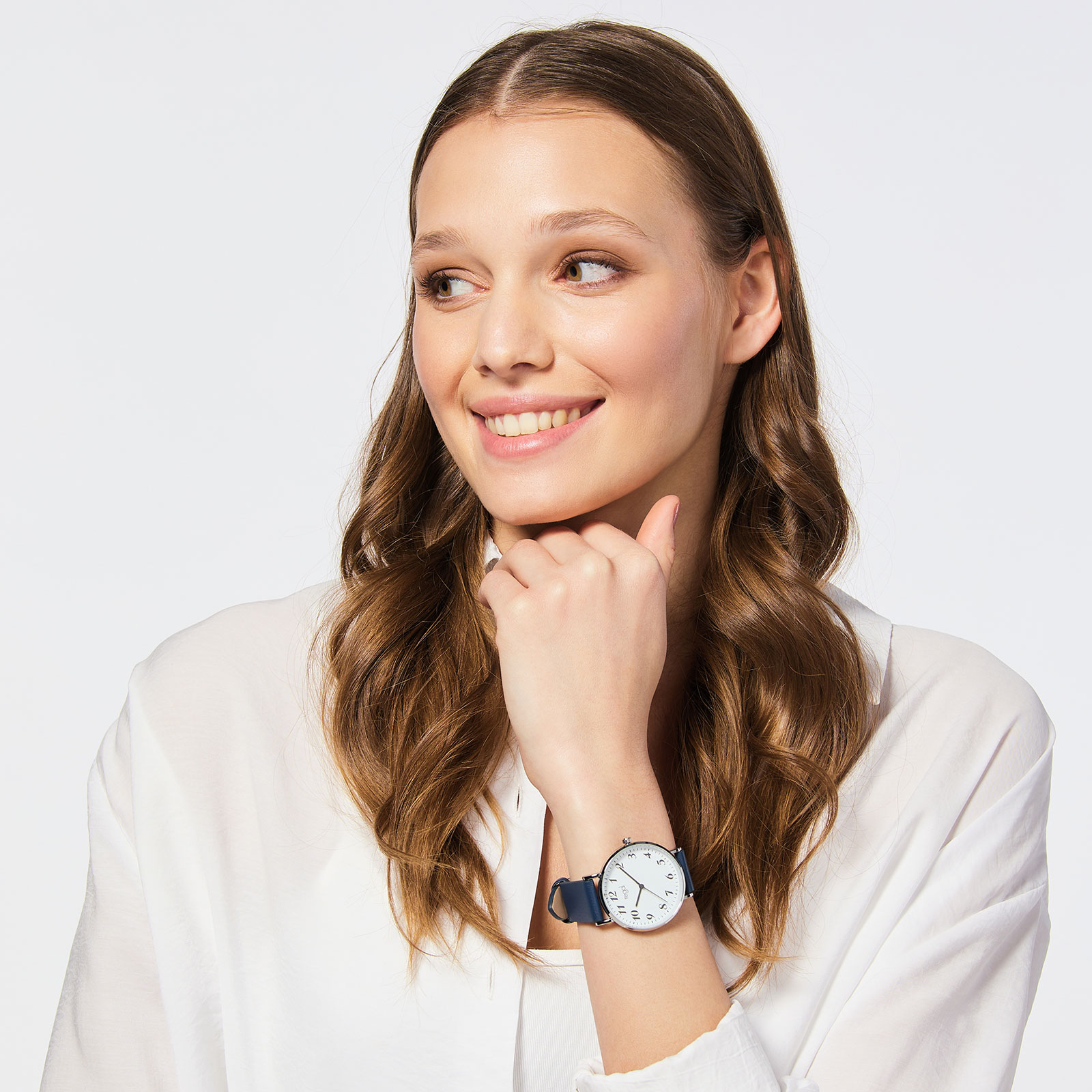 Regal damklocka - blått band, silverton/vit, 38mm