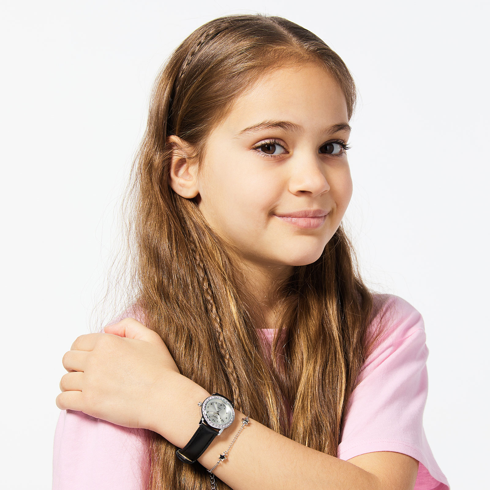 Svart barnklocka och armband i presentask