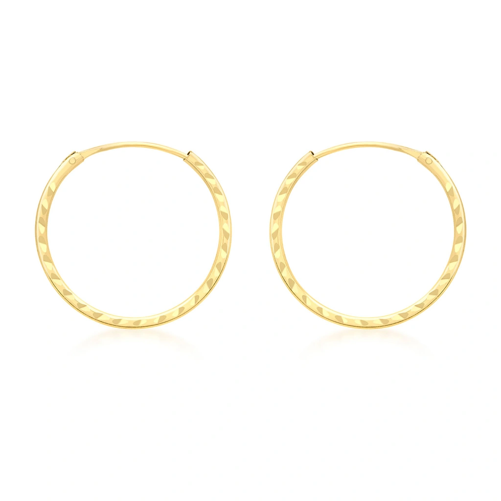 Örhängen 9k guld - mönstrade hoops 18 mm