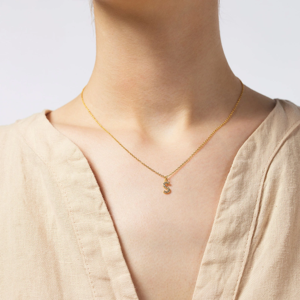 Guldpläterat halsband bokstav S - 42+3 cm