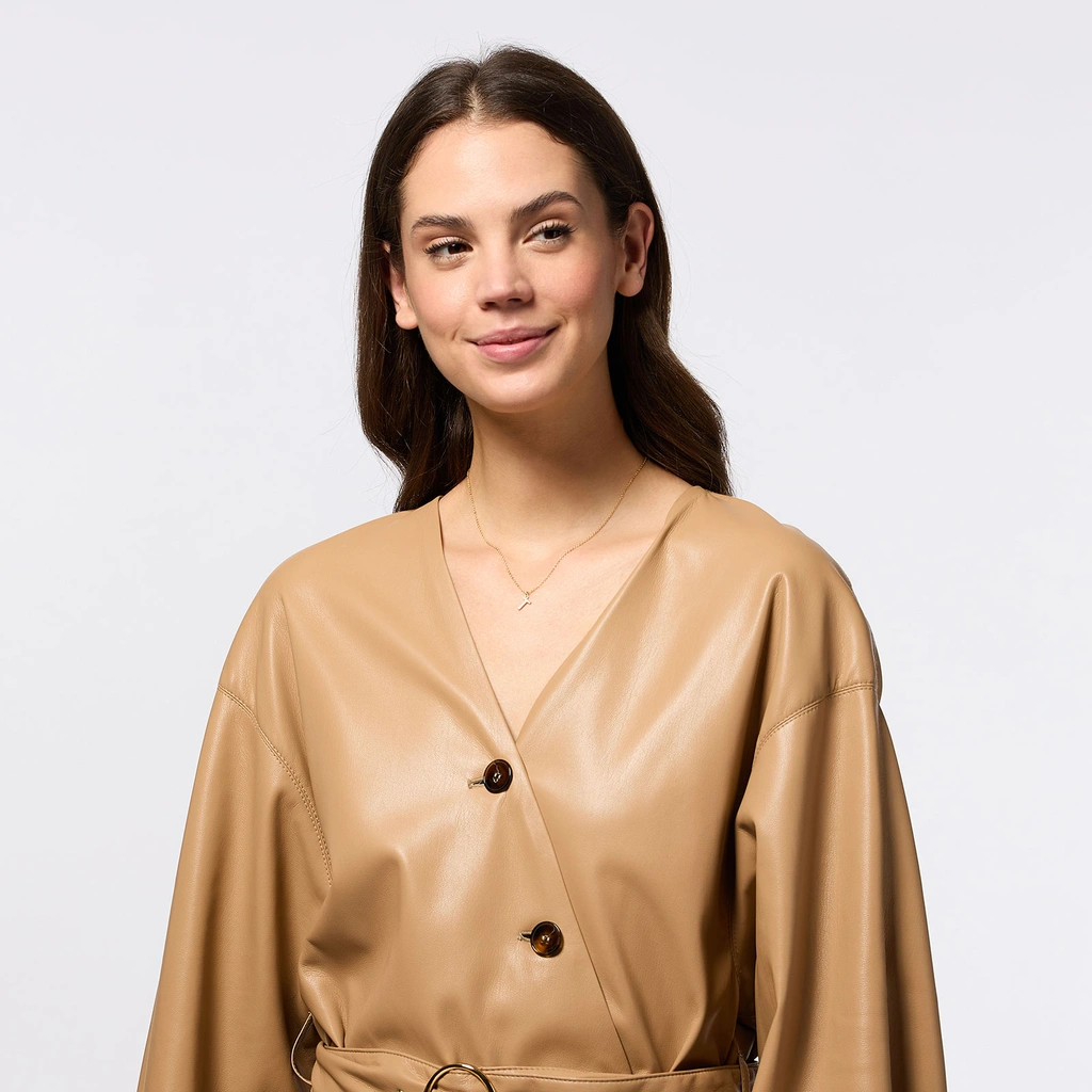 Guldpläterat halsband bokstav T - 42+3 cm