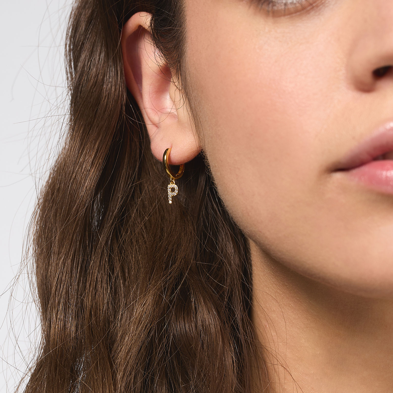 Guldpläterade silverörhängen - hoops P