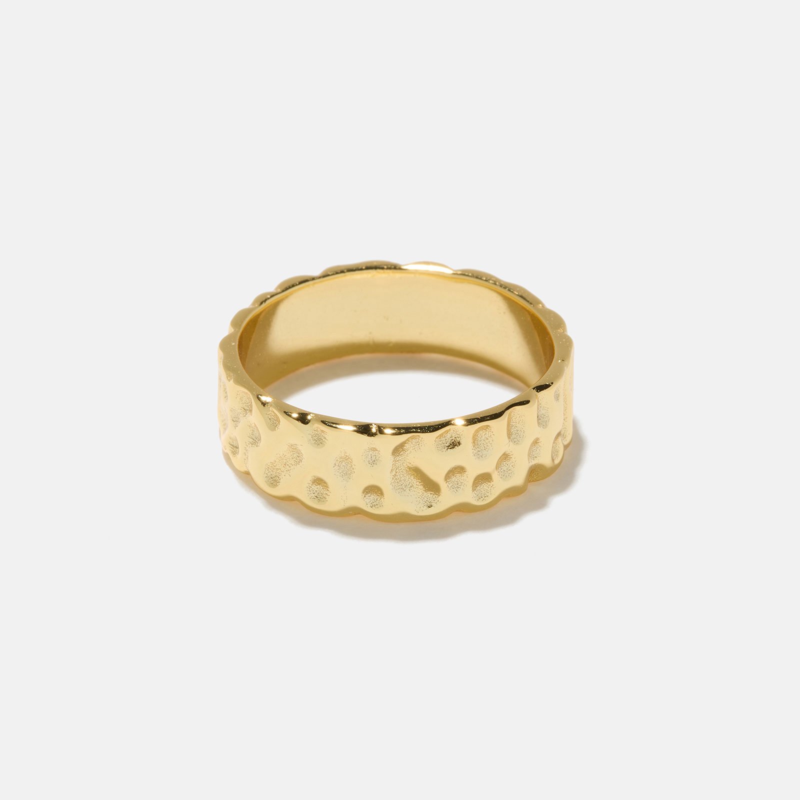 Förgylld silverring - hamrad bred