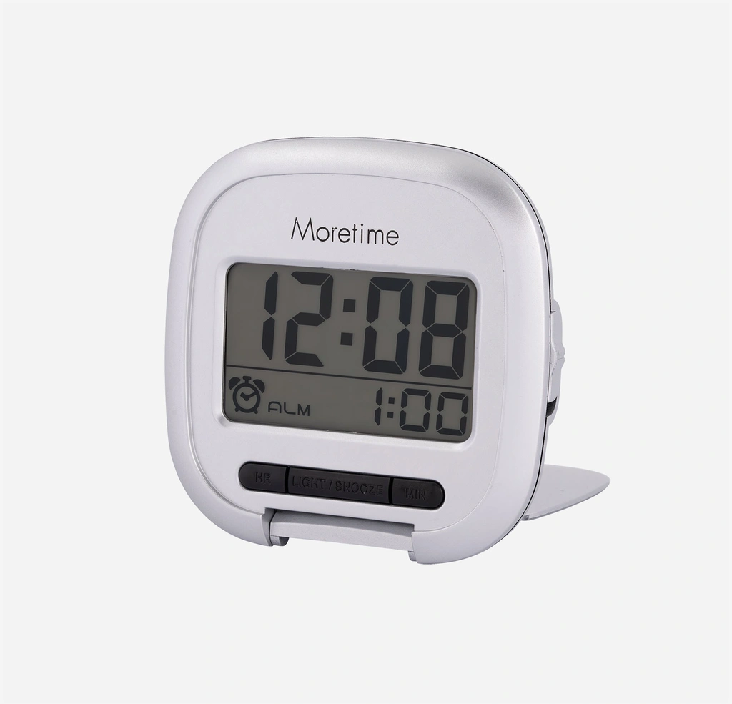 Väckarklocka - silverfärgat reseväckarur