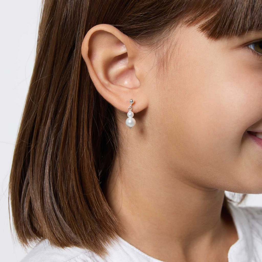 Silverörhängen för barn - syntetiska pärlor