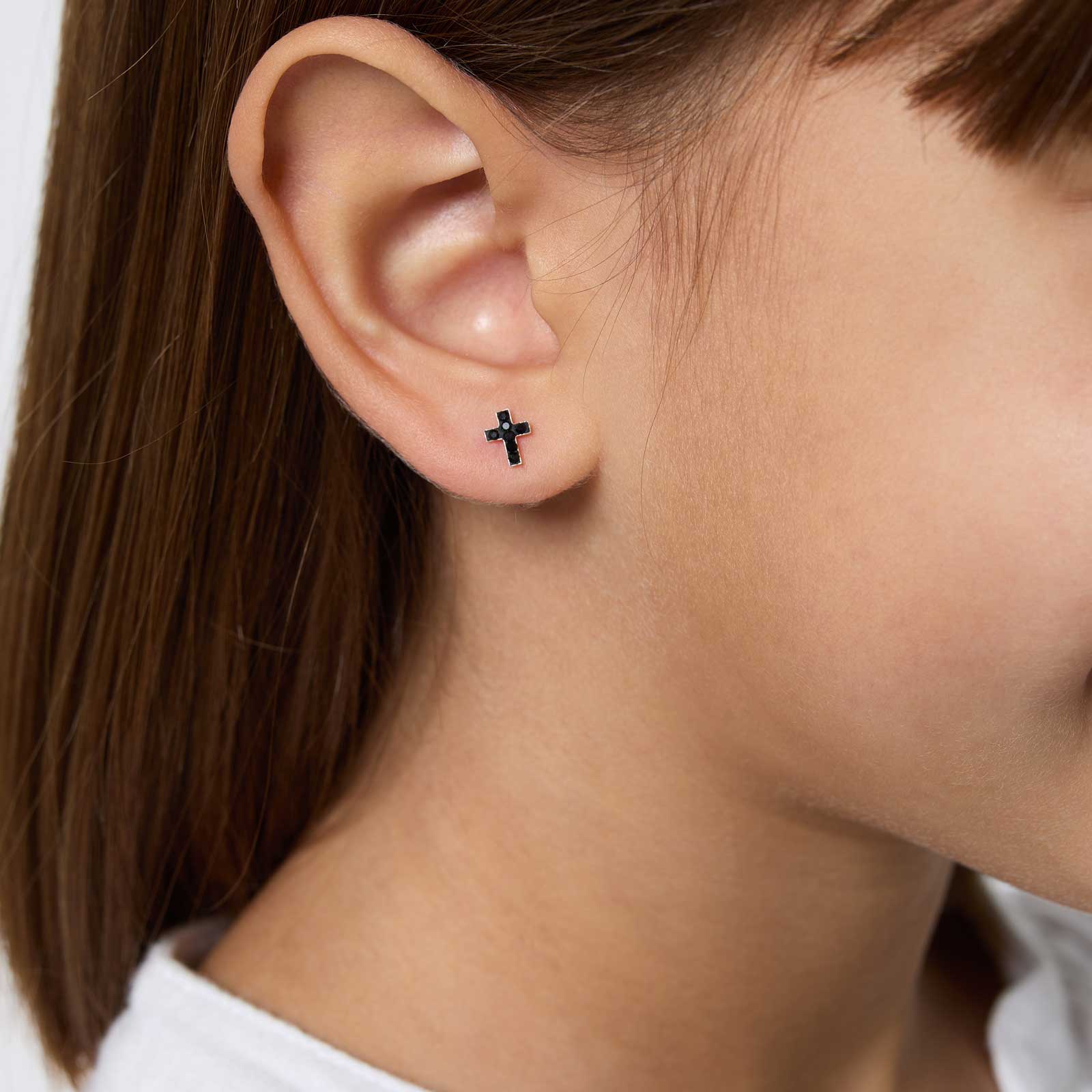 Silverörhängen för barn - studs svarta kors