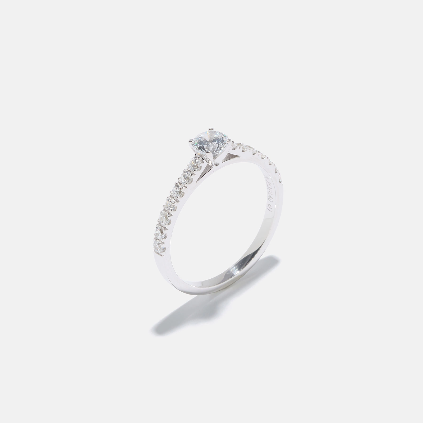 Ring Reneé - 18k vitguld, labbodlade diamanter 0,4 carat - 16,5