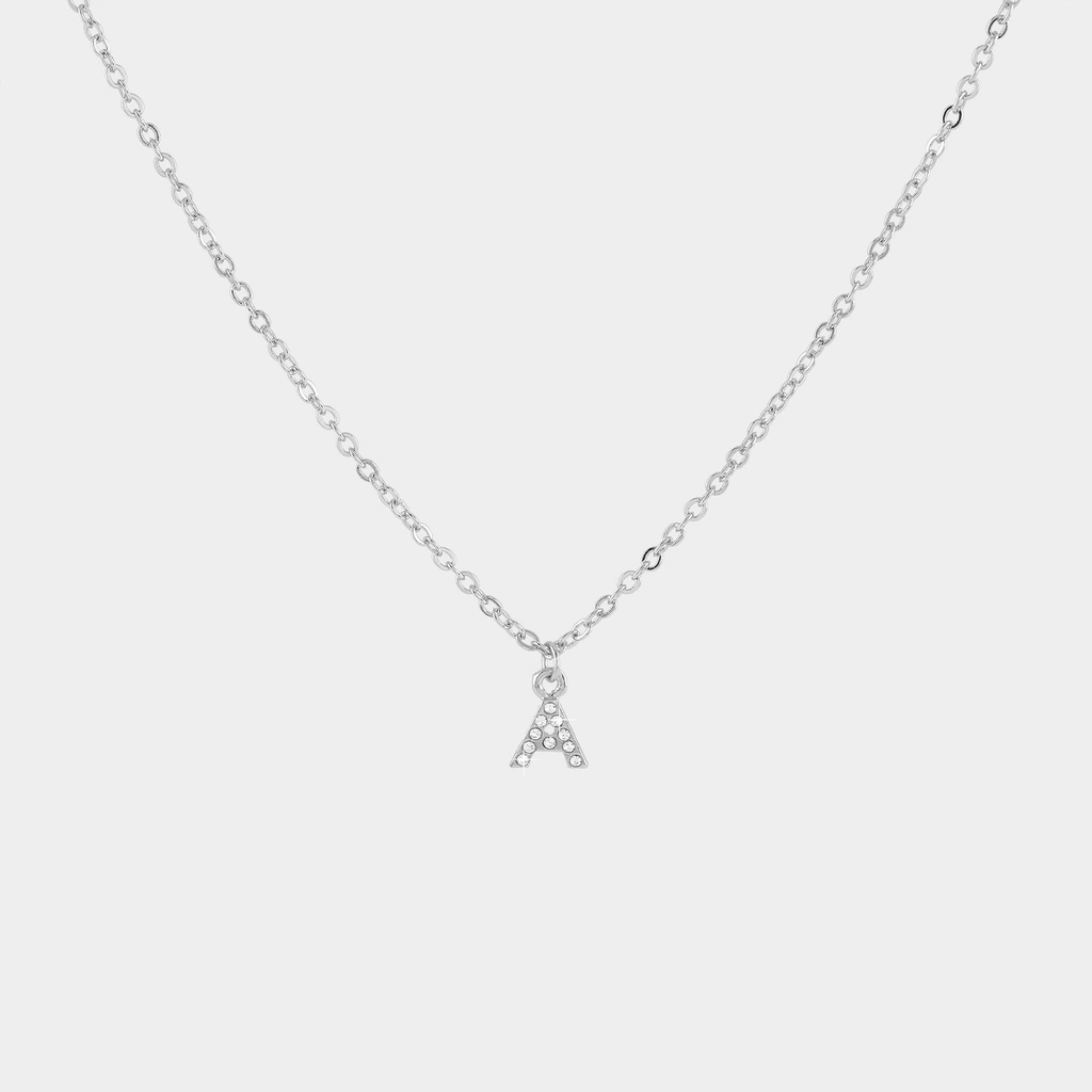 Silverfärgat halsband - bokstav A