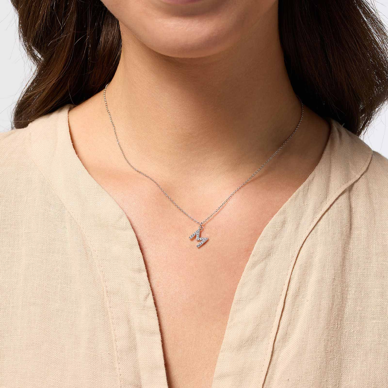 Halsband äkta silver, bokstav M - 42+3 cm