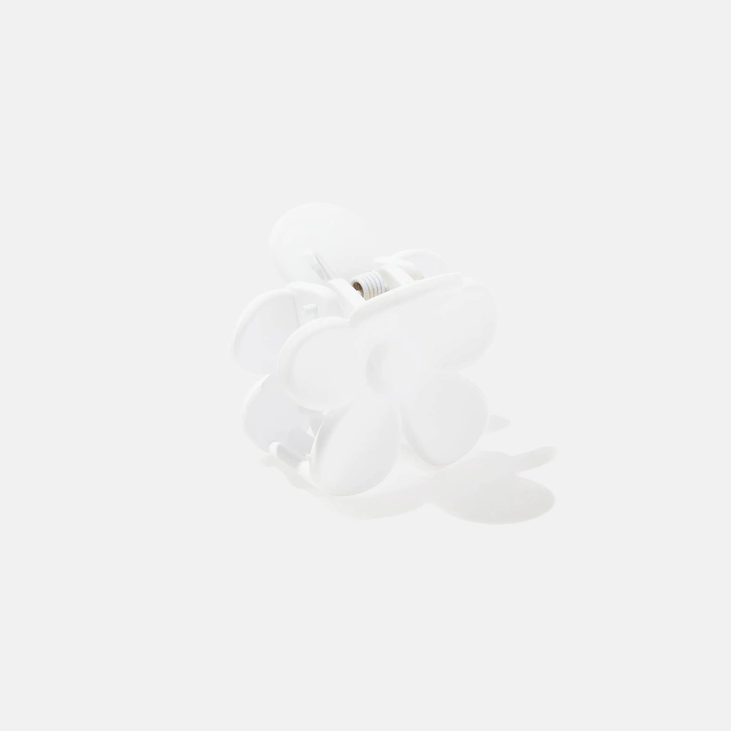 Hårklämma - liten vit blomma