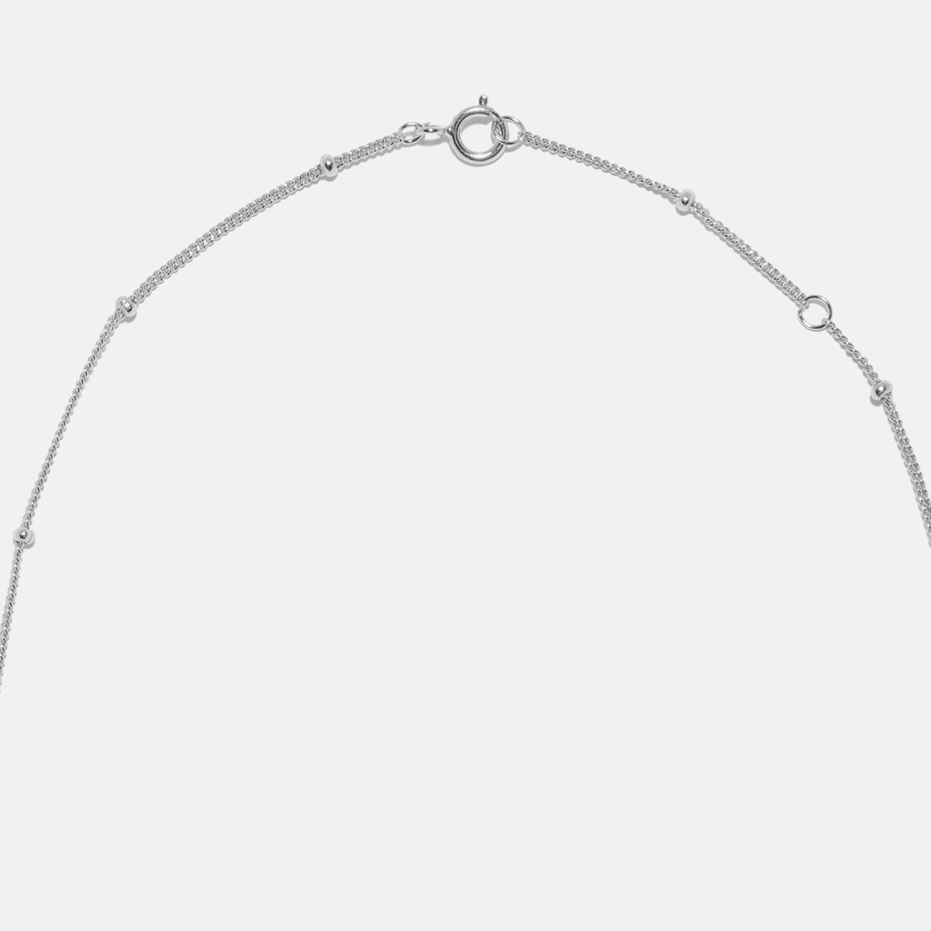 Smyckeset i äkta silver - halsband & örhängen