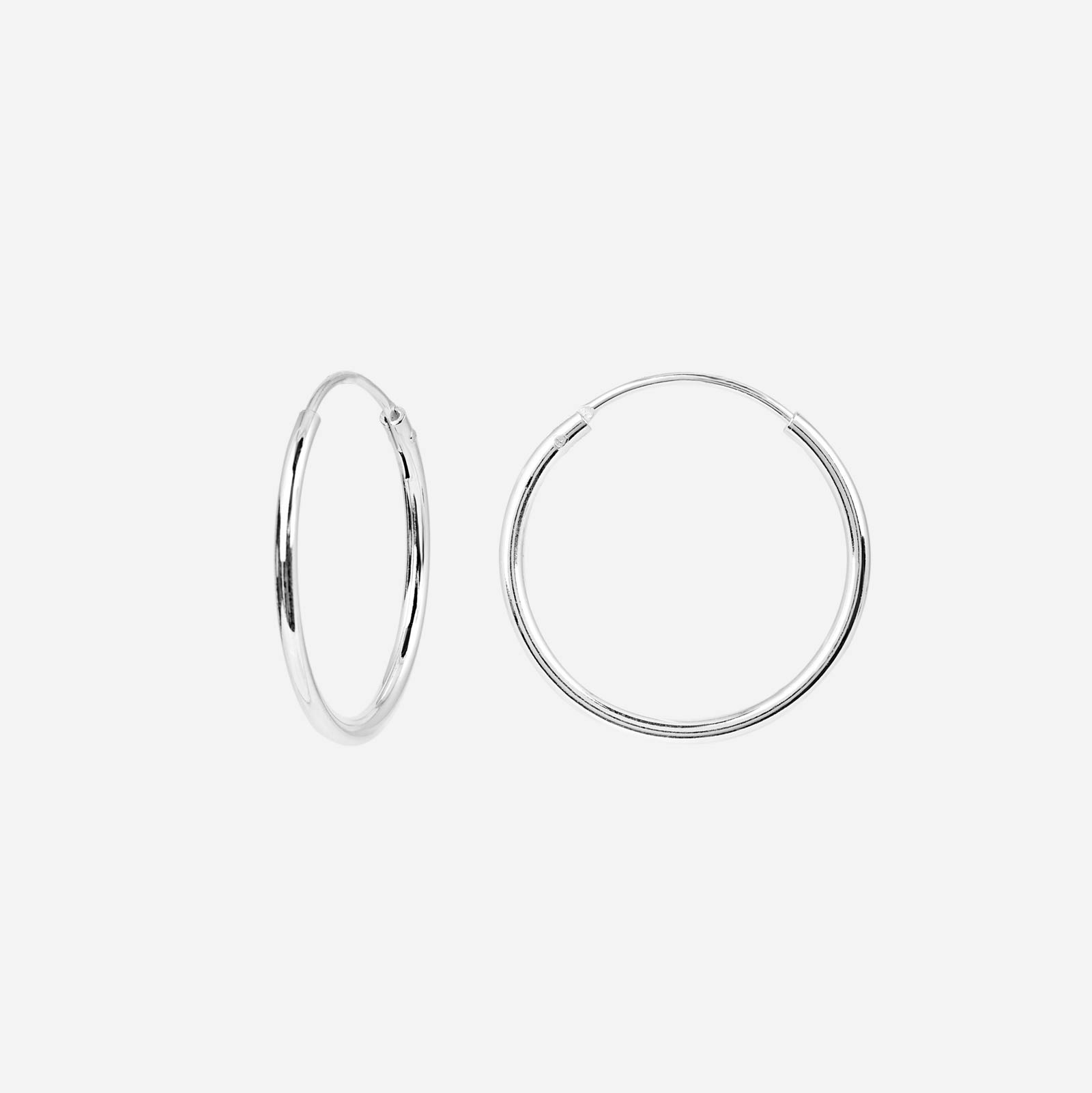 Örhängen i äkta silver - hoops 18 mm