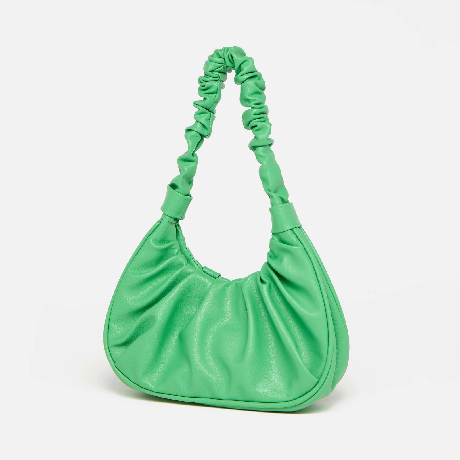 Grön rynkad väska
