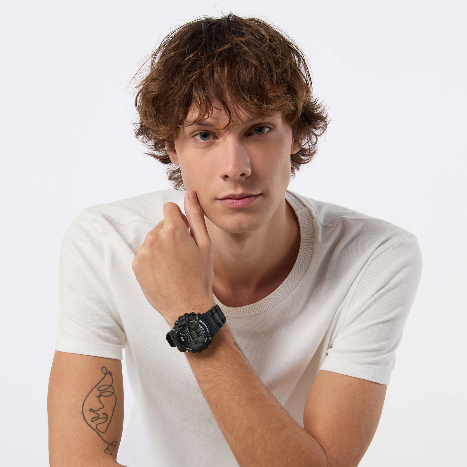 Q&Q herrklocka - digital, svart 48 mm