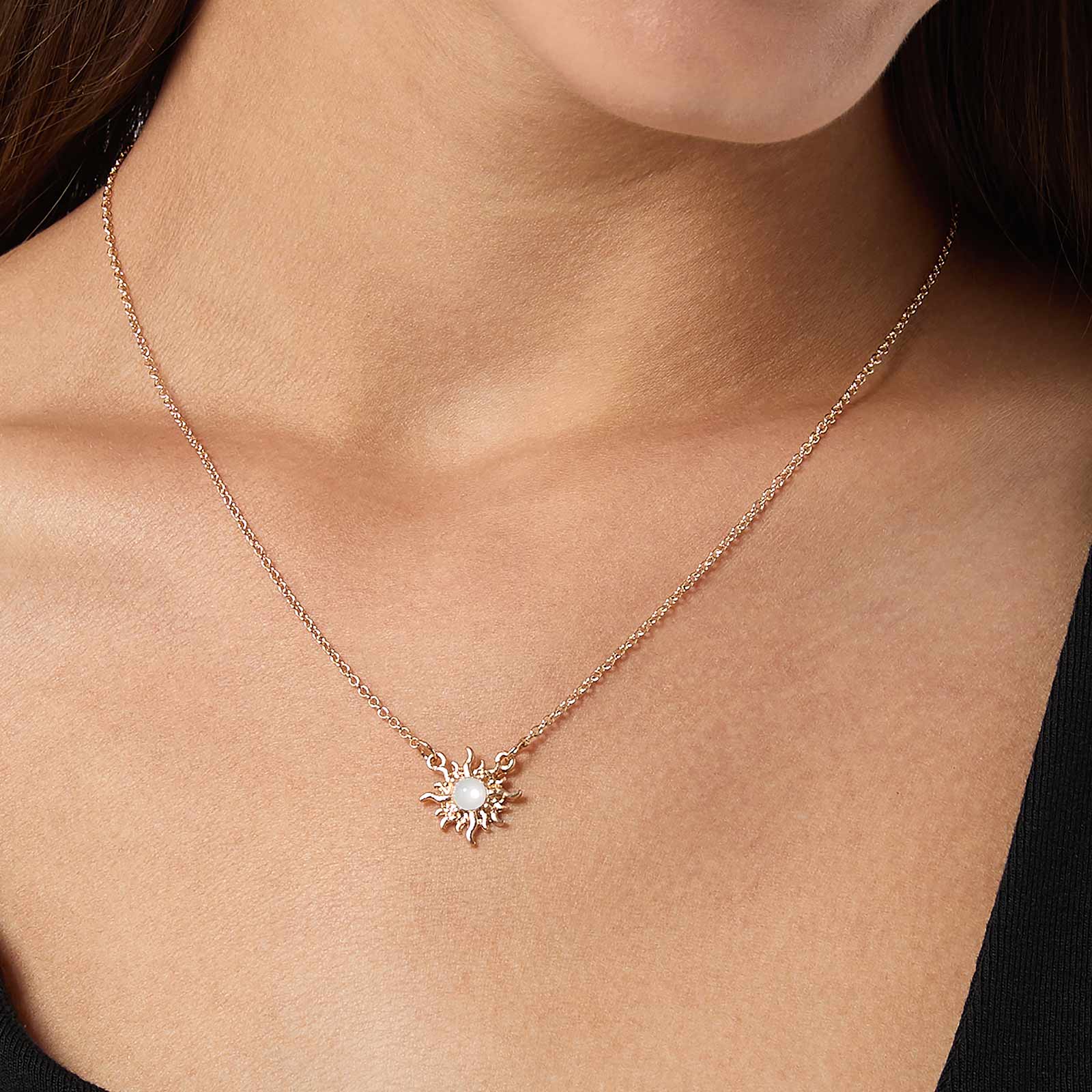 Guldfärgat halsband - sol, 38+6cm