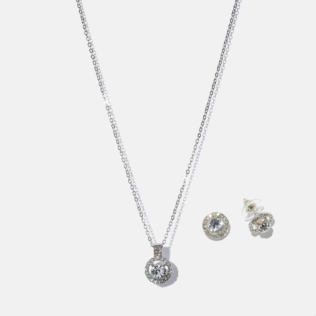 Silverfärgat smyckeset - cirklar