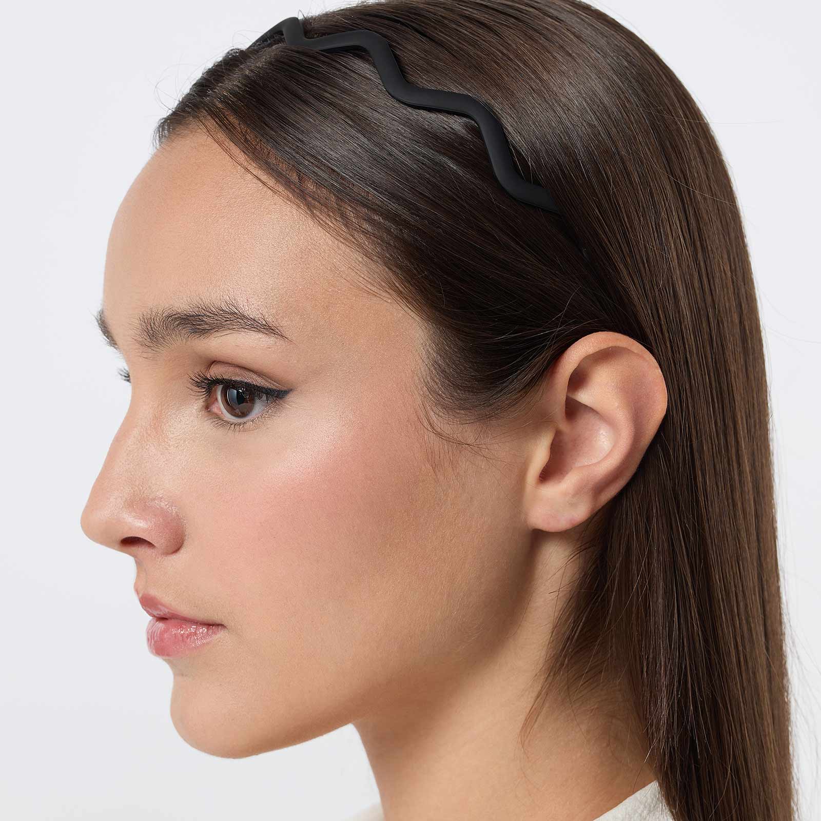 Svart diadem - matt vågig plast