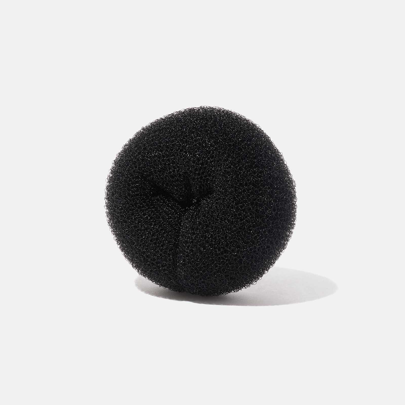 Svart hårdonut - 10 cm