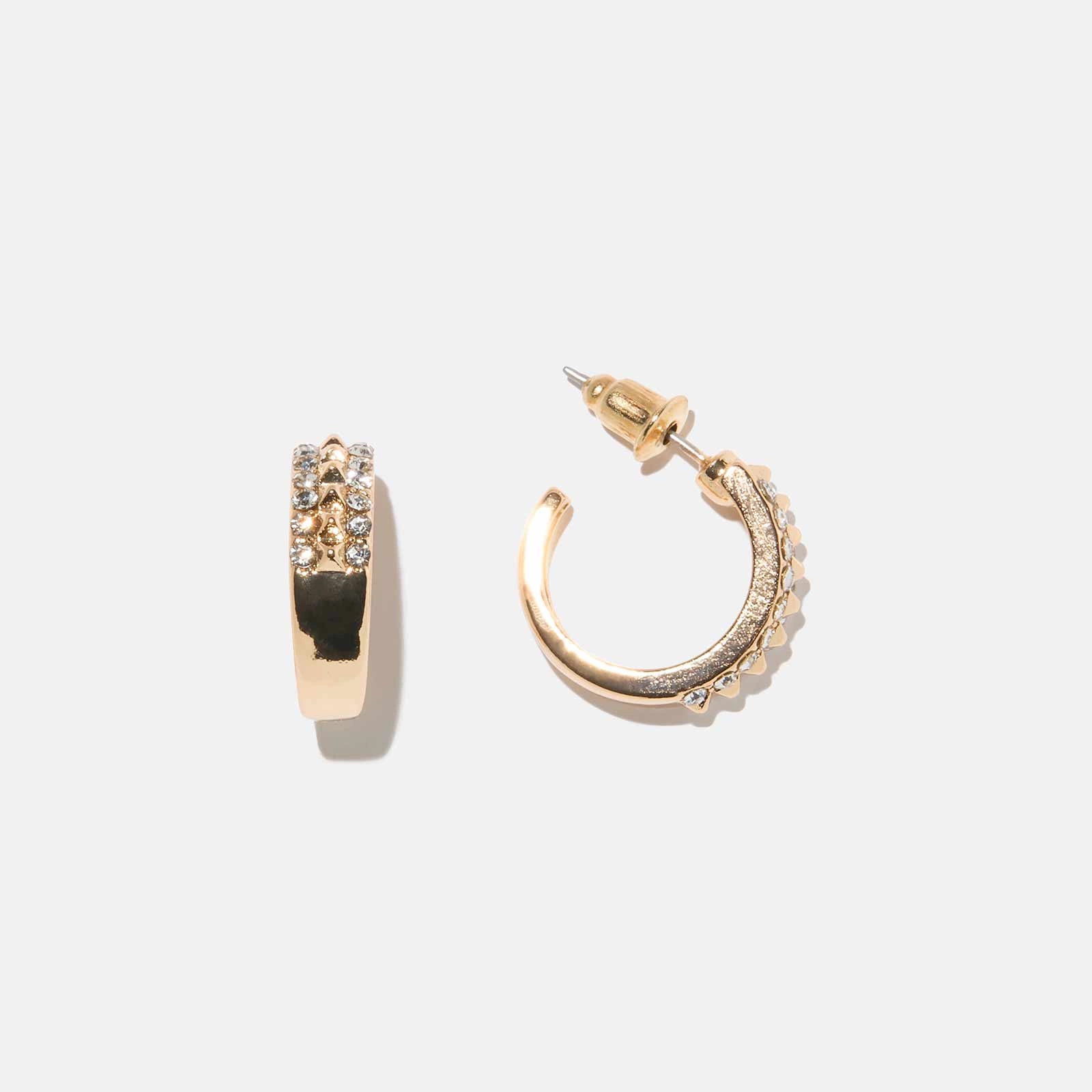 Guldfärgade örhängen - hoops med nitar & stenar, 10mm