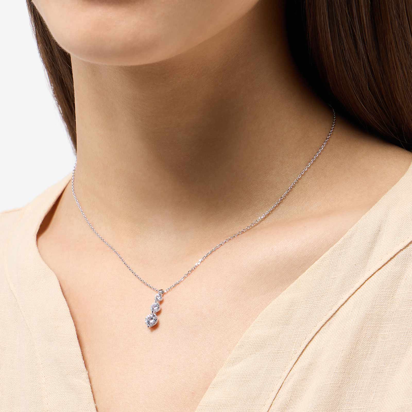 Halsband i äkta silver - hänge med tre Zirkonia, 40+5cm