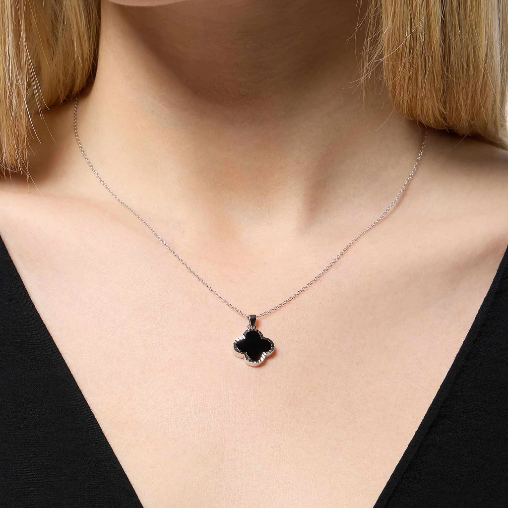 Halsband i äkta silver - fyrklöver, svart onyx