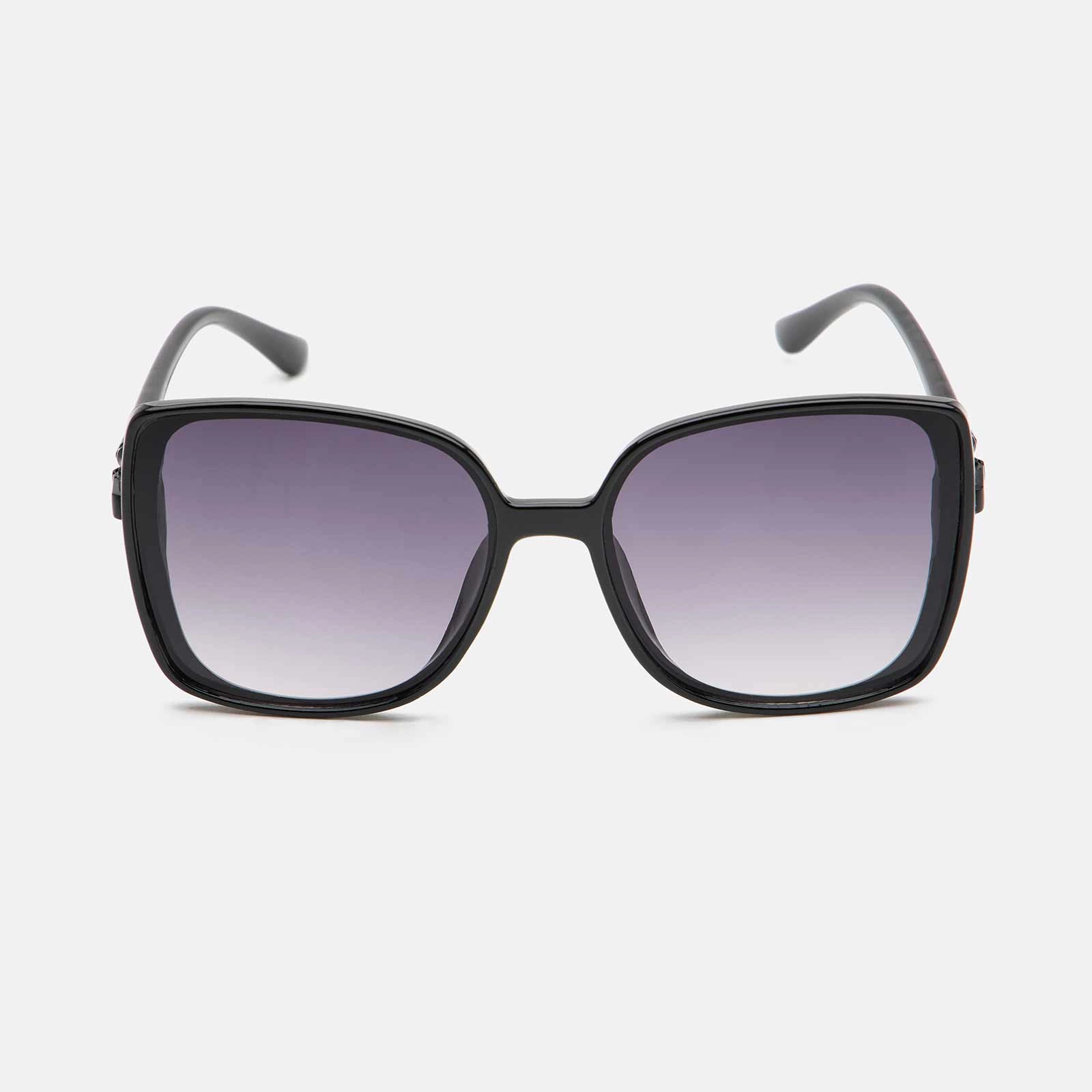 Solglasögon - svarta kantiga, retro