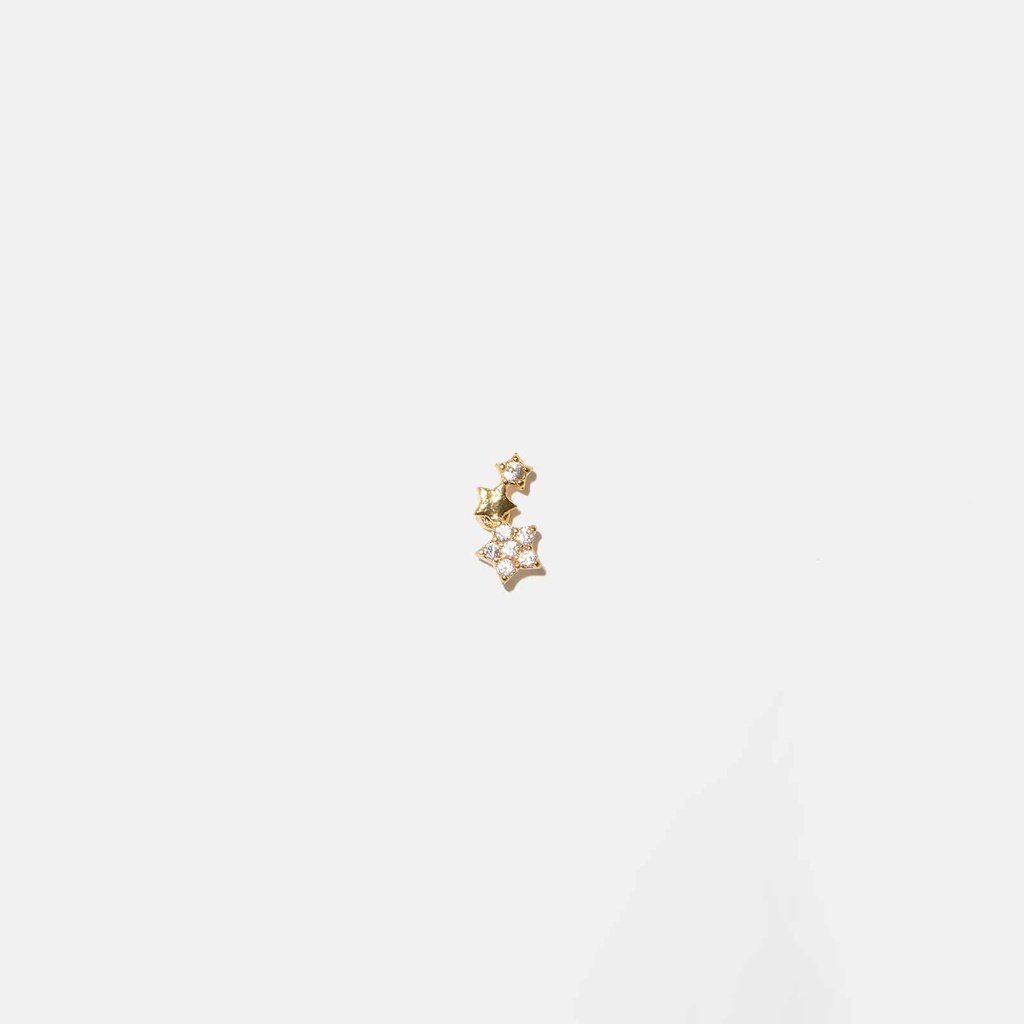 Guldfärgad Ear Piercing - stud med tre stjärnor
