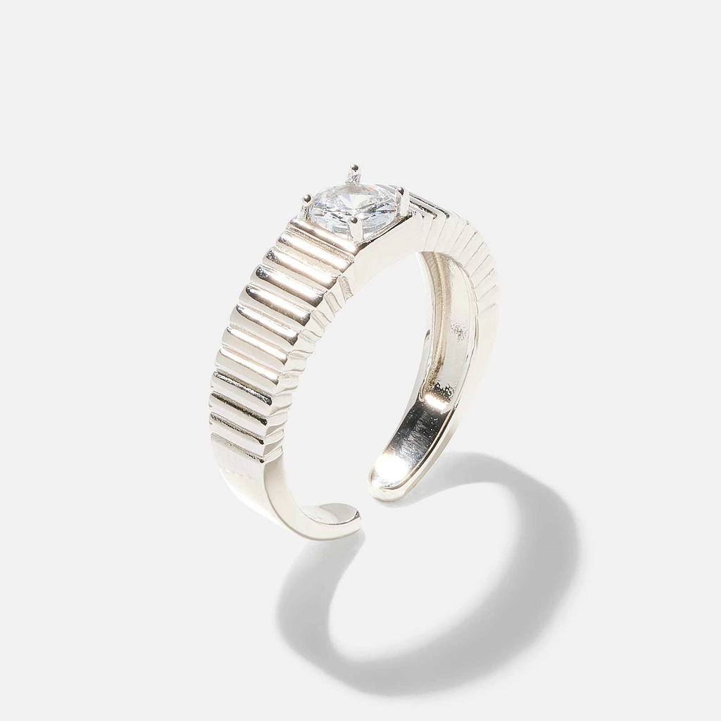 Ring i äkta silver - bred, räfflad, 50