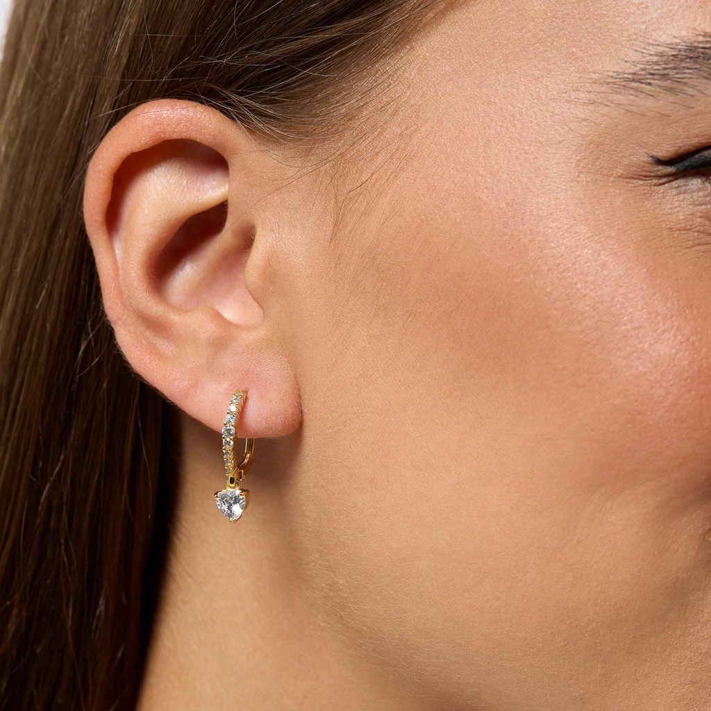 Örhängen i guldpläterat silver - hoops med hjärta