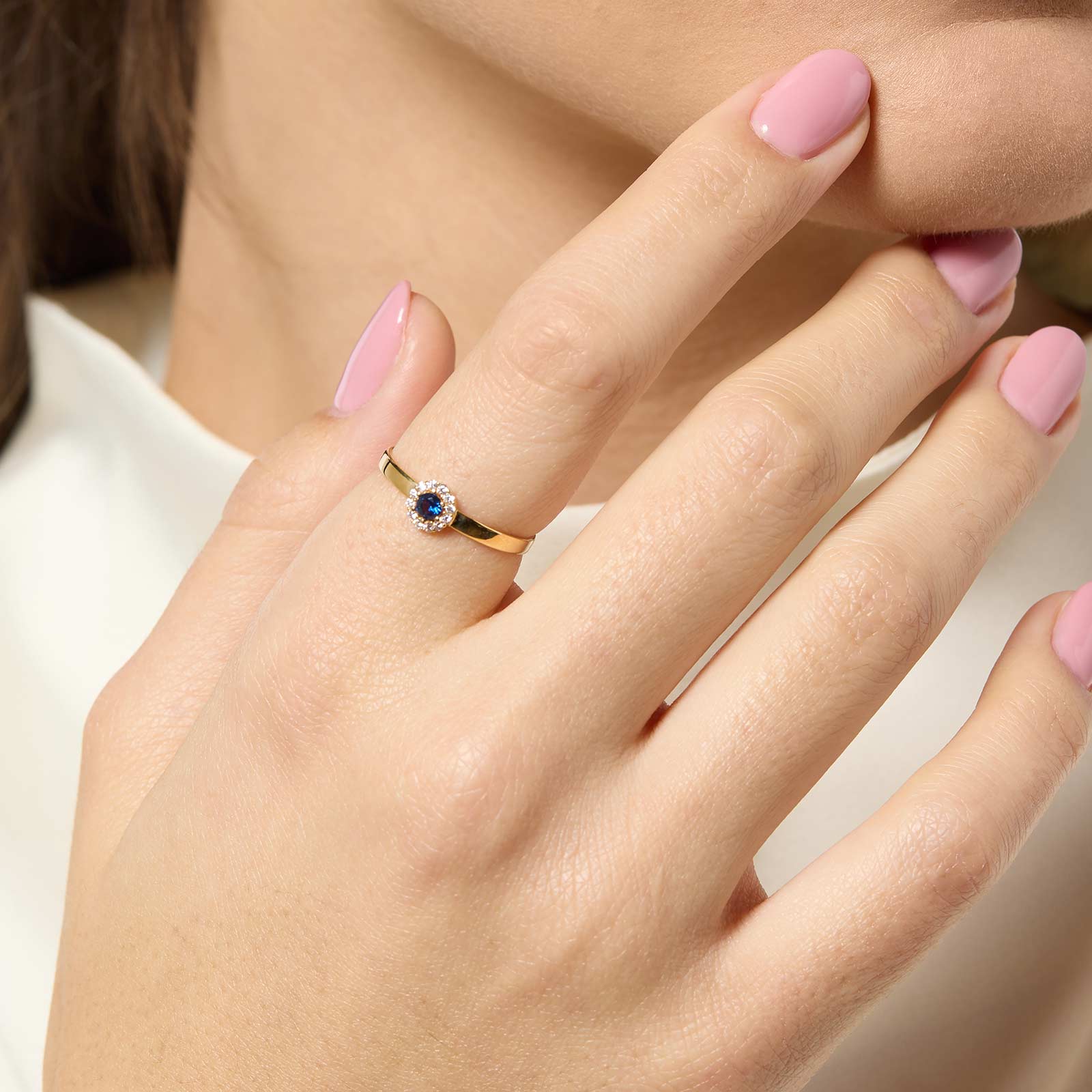 Carmoséring i 18k guld - blå och vit st. 16