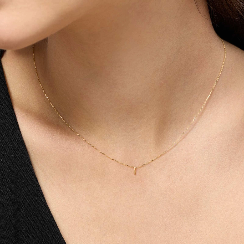 Halsband 9k guld - bokstav I, 43cm