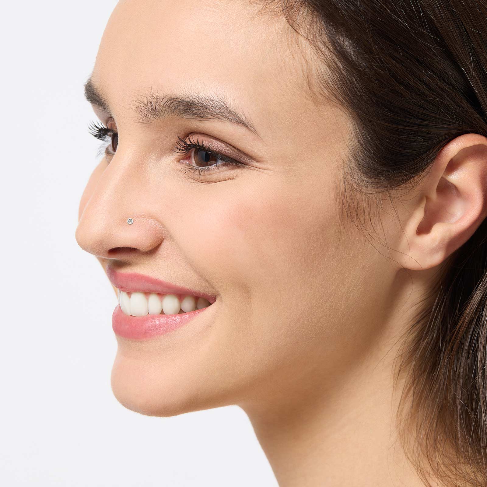 Näspiercing i stål - 1st.