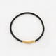 Svart läderarmband med guldpläterat stålspänne, 20cm