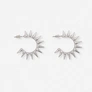Silverfärgade örhängen - hoops, spikes, 30mm
