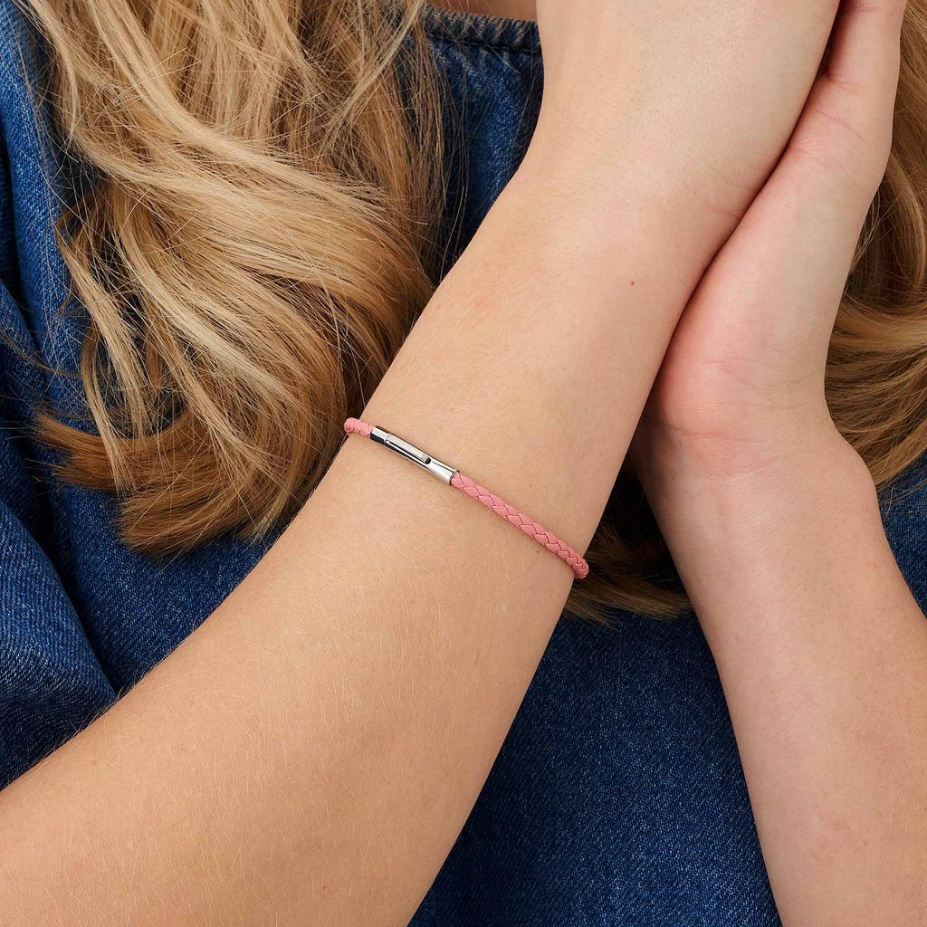 Ljusrosa läderarmband med stålspänne, 18cm