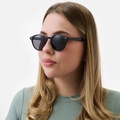 Solglasögon unisex Round, svart glas & bågar